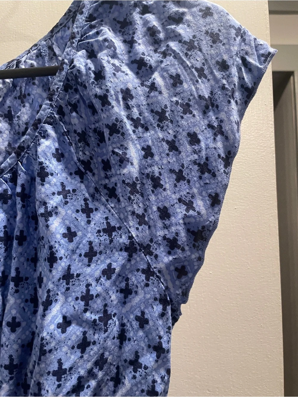 Old Navy Blue Printed Cap-Sleeve Dress size S - Picture 3 of 5
